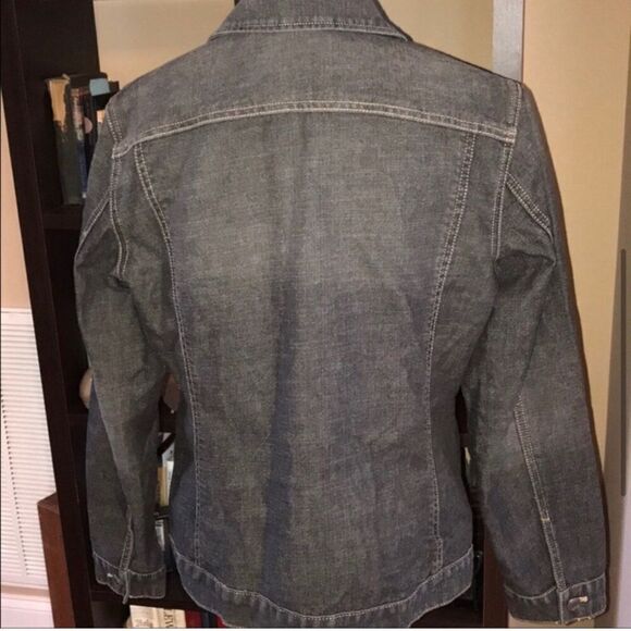 Chico’s Denim Jacket Size Medium (Chico’s Size 1) - Picture 3 of 6